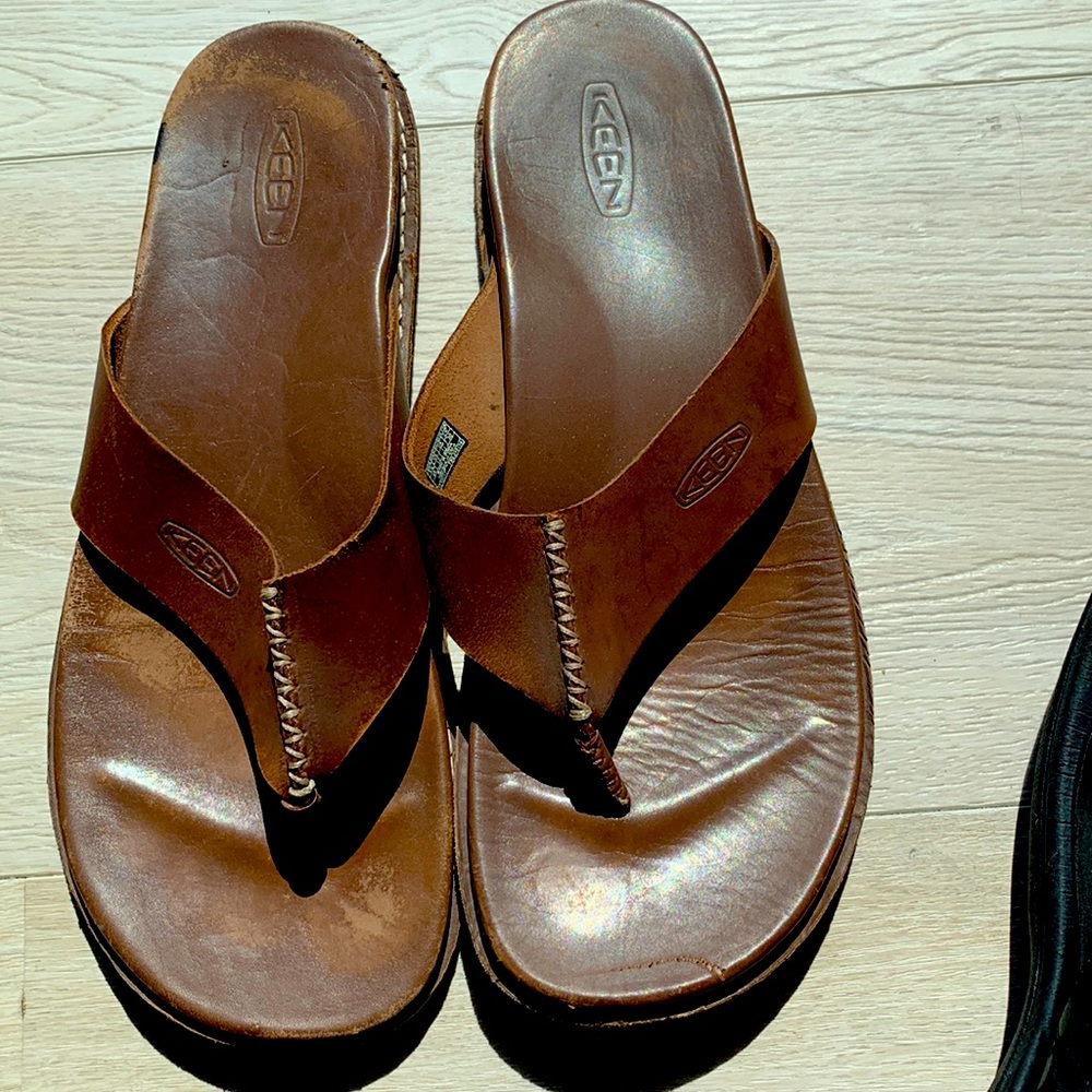 Keen mens size 12 brown leather sandals